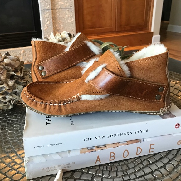 QUODDY SUEDE ORIGINAL RING BOOT - Picture 9 of 16